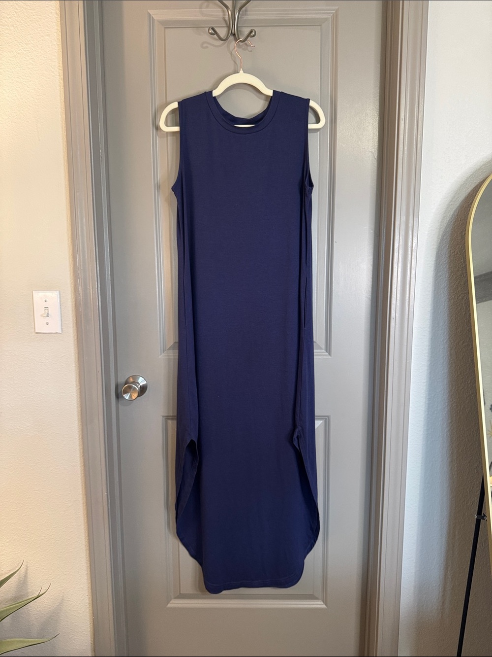 Classic Minimalist - Sleeveless Navy Dress with Pockets